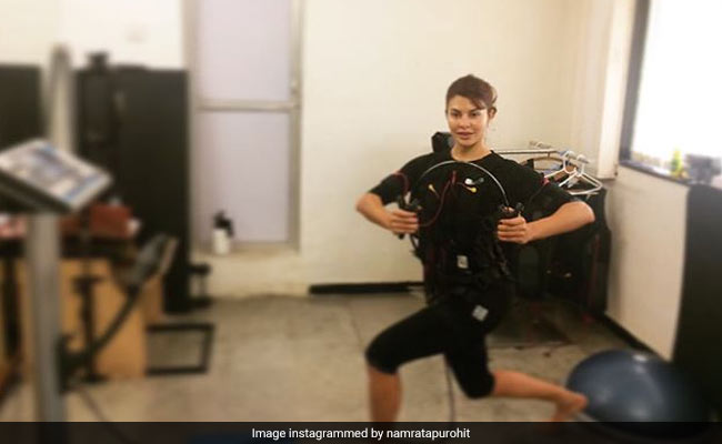 Happy Birthday Jacqueline Fernandez! Here's Why Jacky Uses Electronic Muscle Stimulation