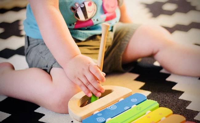How To Develop Your 20-Month-Old Baby's Brain With Gross Motor Skills and Free Play