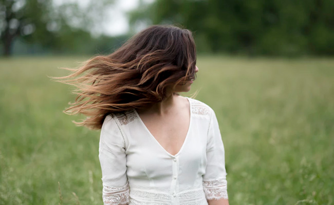 Is Towel Drying Your Hair Good Or Bad?