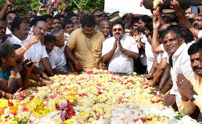 AIADMK Expels Over 130 TTV Dhinakaran Supporters From Party