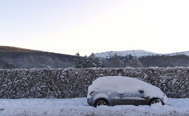 Schools Closed, Flights Delayed After UK Snowfall