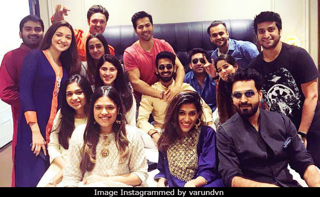 Varun Dhawan's Rumoured Girlfriend Natasha Dalal Spotted At His Housewarming Party