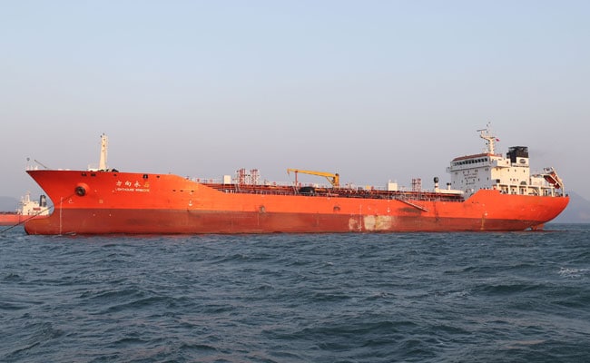 La Garde côtière coordonne le sauvetage de l'équipage d'un navire échoué à destination des Maldives