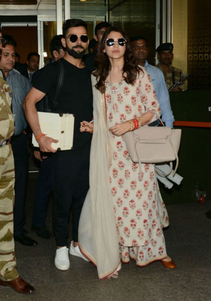 Anushka Sharma & Virat Kohli Post Wedding Airport Look : r