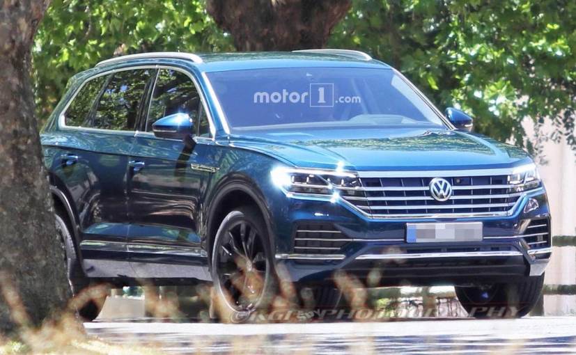 Production-Ready Next-Gen Volkswagen Touareg SUV Caught Testing Production-Ready Next-Gen Volkswagen Touareg SUV Caught Testing