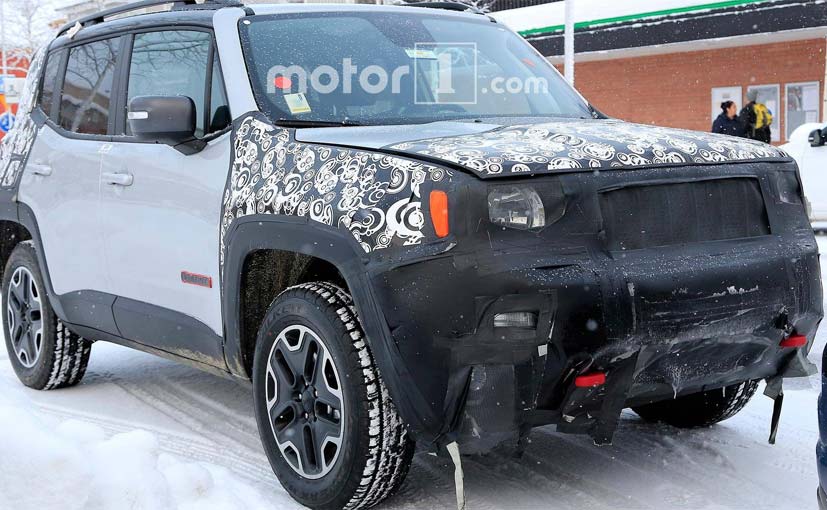 2019 Jeep Renegade Facelift Interiors Spied Carandbike