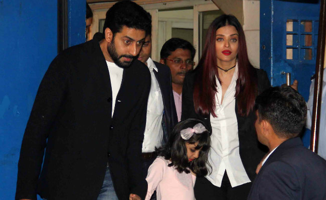 Aishwarya And Abhishek Bachchan Aren't Moving Out Of Jalsa Just Yet: Reports