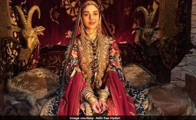 'Padmaavat' Actress Aditi Rao Hydari Thanks A Bunch Of People In Instagram Post