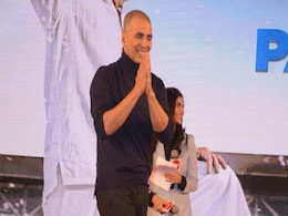 खुलासा: 'पैडमैन' से घबराकर Akshay Kumar से बोले संजय लीला भंसाली, 'पद्मावत को अकेले रिलीज होने दीजिए क्योंकि...' खुलासा: 'पैडमैन' से घबराकर Akshay Kumar से बोले संजय लीला भंसाली, 'पद्मावत को अकेले रिलीज होने दीजिए क्योंकि...'