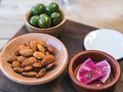 World Diabetes Day: Here's Why You Should Include Almonds In Your Diabetes Diet