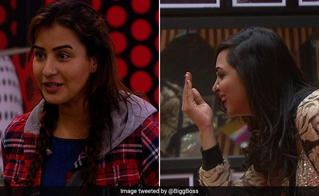 Bigg Boss 11: स्पेशल पावर के साथ घर में एंट्री करेंगी Arshi Khan, टास्क का नाम सुनकर हो जाएंगे हैरान