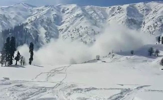 Avalanche Warnings Issued For Higher Reaches Of Jammu and Kashmir