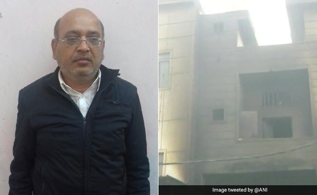 बवाना आग: फैक्ट्री मालिक मनोज जैन का खुलासा, होली और स्टेज शो के लिए बड़े पैमाने पर करवा रहा था पटाखों की पैकिंग बवाना आग: फैक्ट्री मालिक मनोज जैन का खुलासा, होली और स्टेज शो के लिए बड़े पैमाने पर करवा रहा था पटाखों की पैकिंग