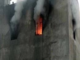 10 Women Among 17 Killed In Fire At Cracker Warehouse In Delhi 10 Women Among 17 Killed In Fire At Cracker Warehouse In Delhi
