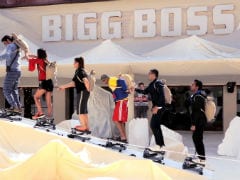 <i>Bigg Boss 11</i>, Written Update, January 3: Celebrities Vs Commoners In Mount BB Race