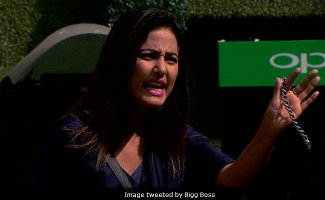 <I>Bigg Boss 11</i>, January 12, Written Update: Hina Khan's Emotional Breakdown On The Last Day