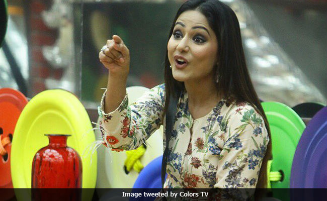 <i>Bigg Boss 11</i>, January 5, Written Update: Hina, Shilpa Vikas And Luv Go To The Mall