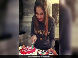 VIDEO: बिरयानी से लेकर गाजर के हलवे तक, Bipasha Basu ने ऐसे सेलिब्रेट किया 39वां Birthday VIDEO: बिरयानी से लेकर गाजर के हलवे तक, Bipasha Basu ने ऐसे सेलिब्रेट किया 39वां Birthday