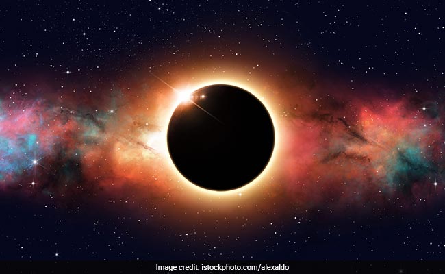 Chandra Grahan 2018: चांद को क्यों कहा गया Super Blue Blood Moon? यहां जानिए सबकुछ