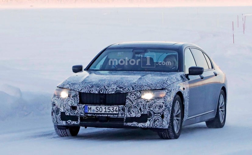 BMW 7 Series Facelift Spied; To Launch In 2019
