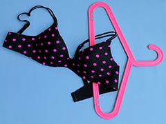 4 Reasons Your Bras Aren't Lasting As Long As They Should