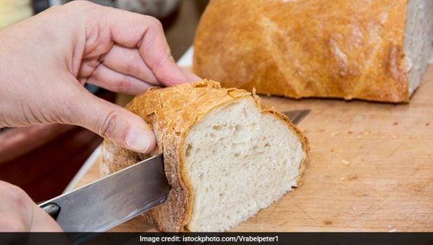 4 Ingenious Ways To Keep Your Bread Fresher For Longer