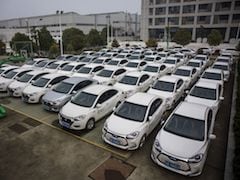 China Aims To Enable Half Of All New Cars With AI By 2020