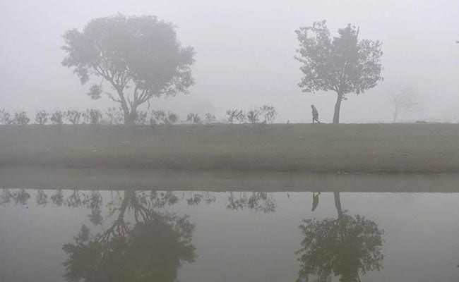 Season's Coldest Day In Delhi, Cold Wave To Continue