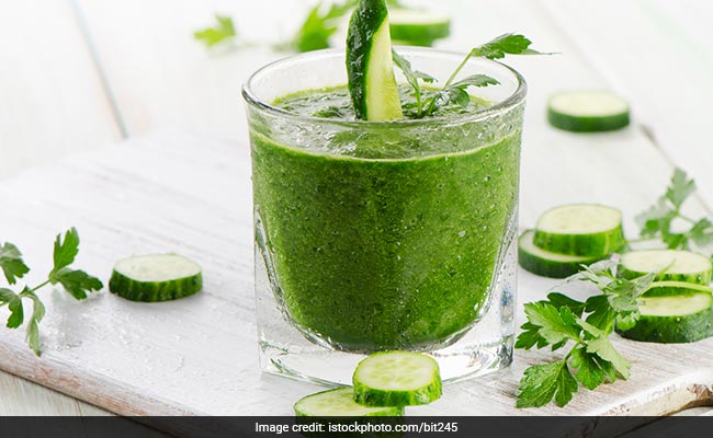 Struggling With Dull And Dry Skin? This Cucumber And Coriander Detox Juice May Help