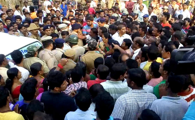 Karnataka BJP Worker's Killing Triggers Face-Off With Congress