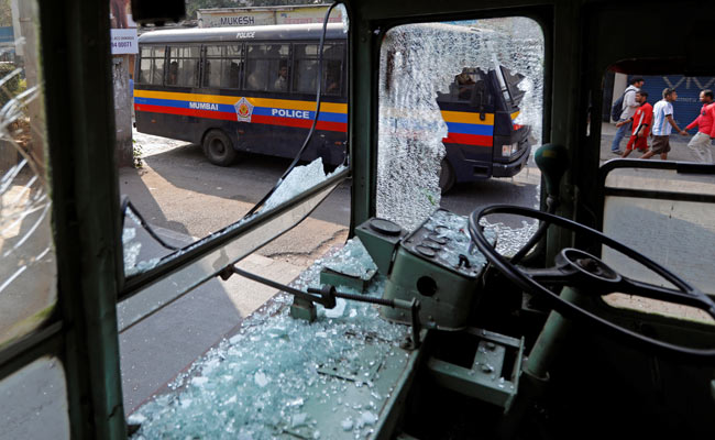 Mumbai Buses Damaged, Trains Delayed During Dalit Groups' <i>Bandh</i>: 10 Facts