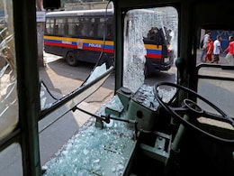 Mumbai Buses Damaged, Trains Delayed During Dalit Groups' <i>Bandh</i>: 10 Facts Mumbai Buses Damaged, Trains Delayed During Dalit Groups' <i>Bandh</i>: 10 Facts