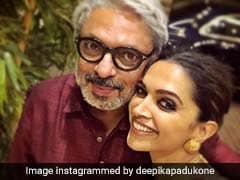 <i>"Padmaavat'</i> Releases. Deepika Padukone Posts Pic With 'Main Man' Sanjay Leela Bhansali