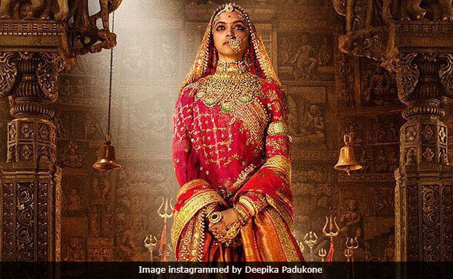 Deepika Padukone's <i>Padmavat</i>'s Final Date Could Affect <i>PadMan</i> Or <i>Pari</i>