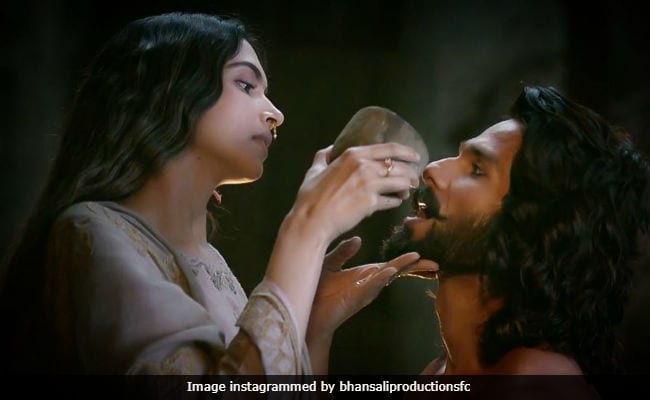 Padmaavat Box office Collection Day 14: दुनियाभर में 'पद्मावत' का धमाका, कमाई 450 करोड़ पार