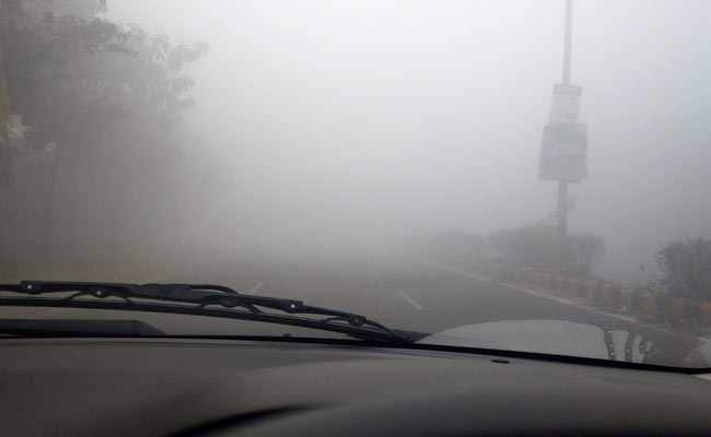 Delhi Fog On New Year's Day: Users Share Experiences On Twitter