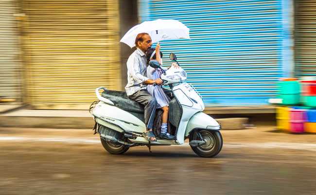 Delhi Weather: Rain Pours In City, Reactions On Twitter