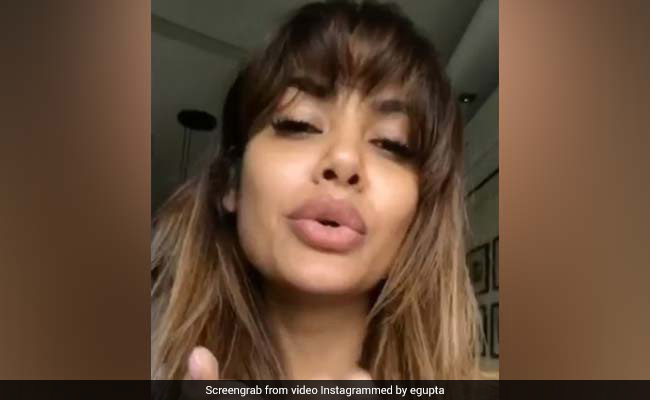 Esha Gupta Shuts Down Lip Job Rumours With A Flying Kiss. Let's Stop Obsessing