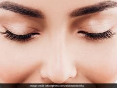 Here's How You Can Use Castor Oil On Eyebrows