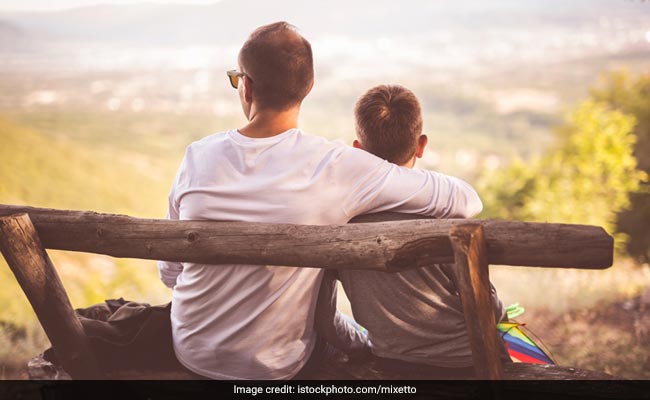 How to Be a Good Father: बेटे को सिर्फ पिता सिखा सकते हैं ये 5 सबक, बेहतर पिता बनने के लिए आज ही गांठ बांध लें ये बातें...