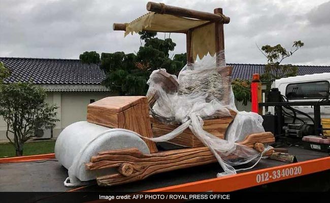 Yabba Dabba Doo! Malaysian Sultan Gets Working Flintstones Car