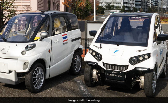 A Floating Car Is Born From the Carnage of Japan's Tsunami