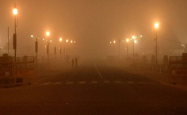 Delhi Fog Hits Train Operations Again, 62 Trains Delayed And 18 Cancelled