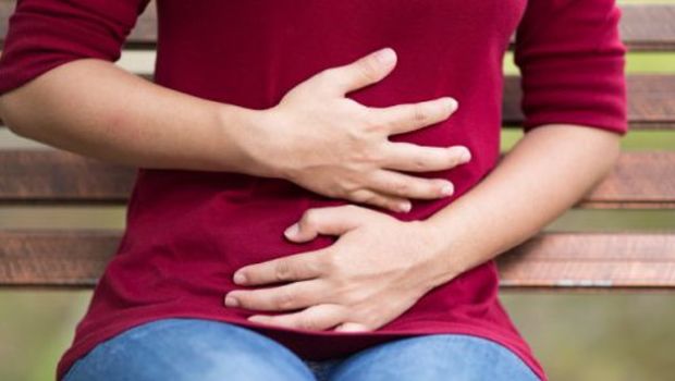 Herbs For Food Poisoning: फूड प्वाइजनिंग को तुरंत ठीक करने के लिए कमाल हैं ये 6 असरदार जड़ी-बूटियां