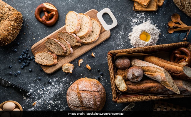 Do You Have A Gluten Allergy? Here Are Signs & Tips To Manage A Gluten Allergy