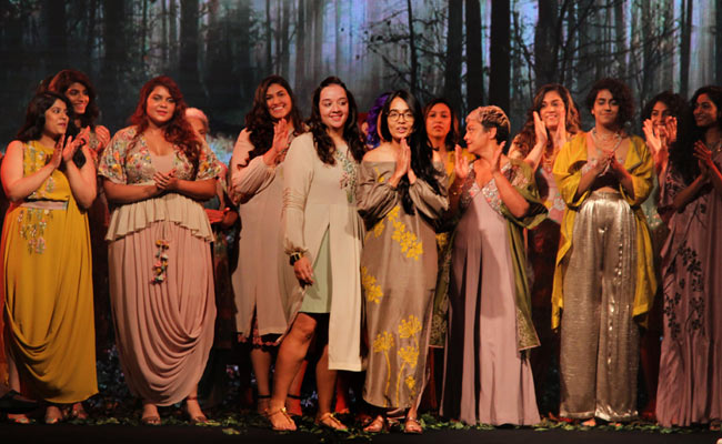 Lakme Fashion Week 2018 Day 1: Behold, The Glory Of The Half Full Curve Show