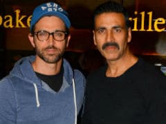 On Hrithik Roshan's Birthday, A Special Gift From Akshay Kumar's Mom