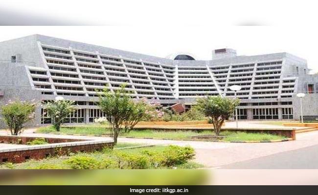 112 Campus Offers For IIT Kharagpur Business School Students; Wipro, HSBC, IBM, Deloitte Among Recruiters