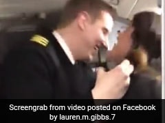 Pilot Proposes To Air Hostess Girlfriend Before Take-Off. Flyers Cheer