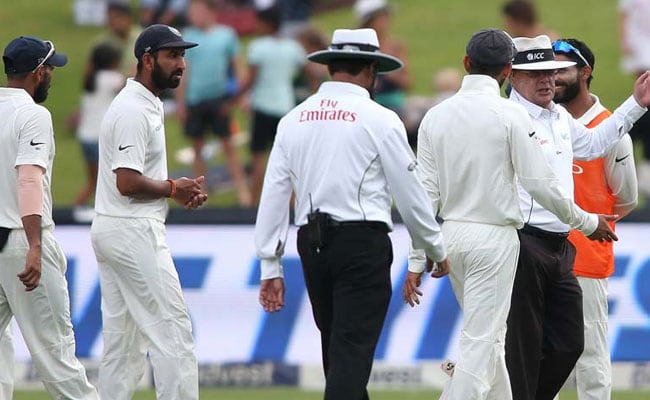 India vs South Africa : 'खतरनाक खेल' में बदल गया है जोहानिसबर्ग टेस्ट, 10 बड़ी बातें